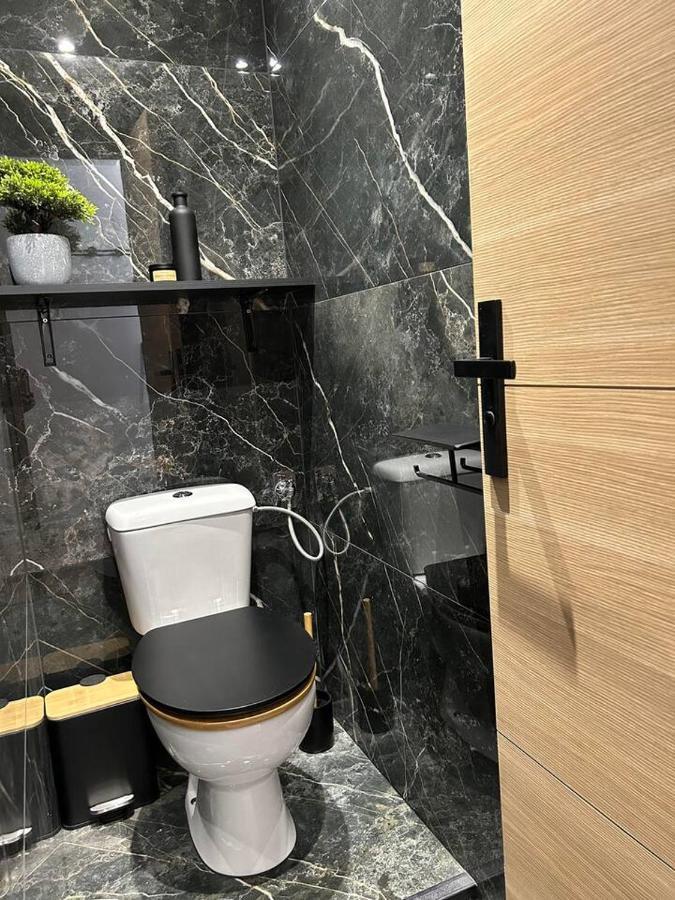 Appartement Jacuzzi ナルボンヌ エクステリア 写真